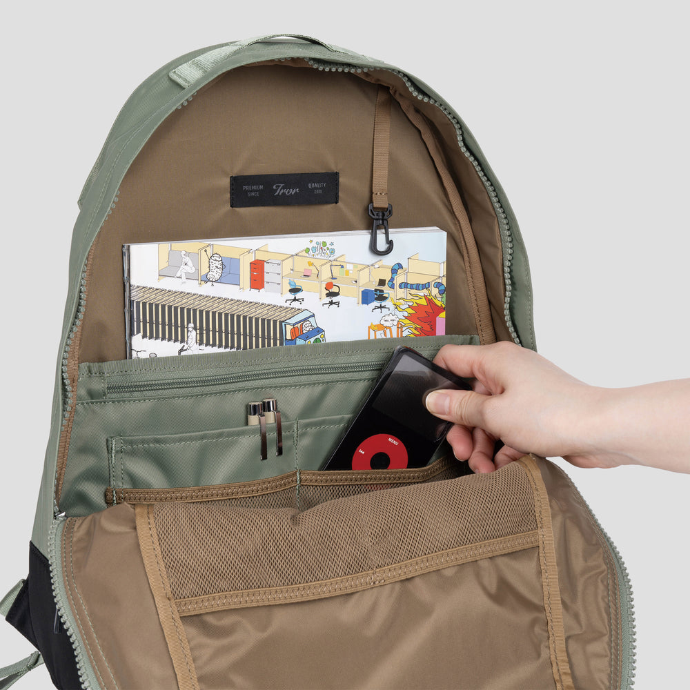 
                  
                    Staple Travel Daypack Olive
                  
                