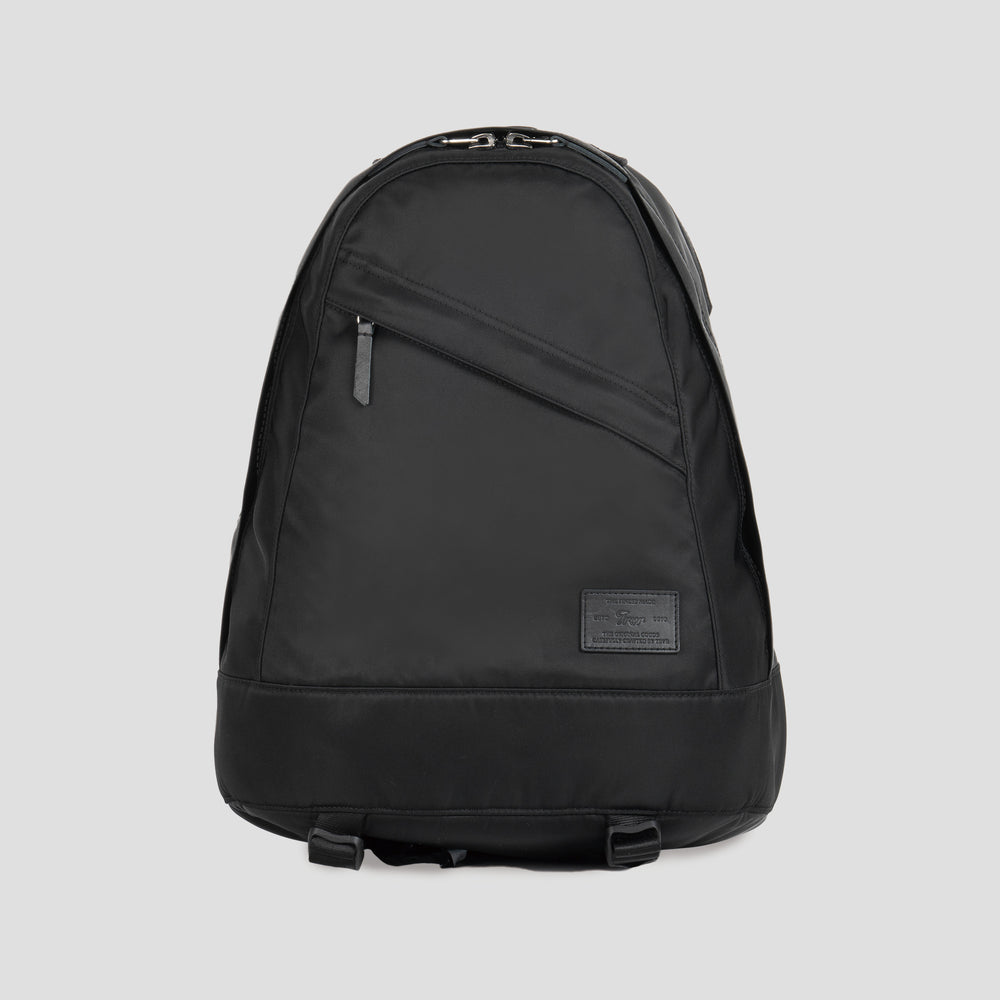 Staple Travel Daypack Black