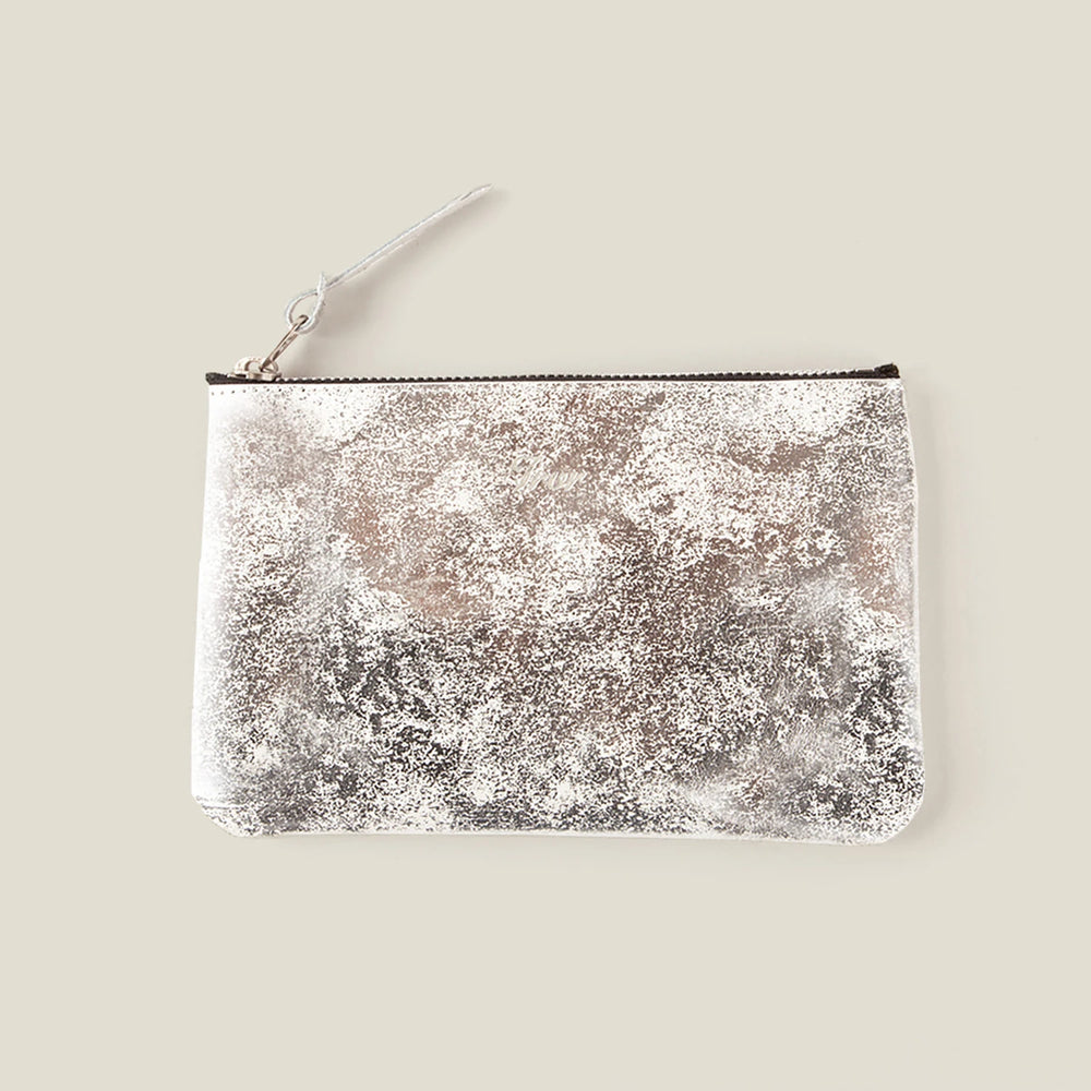 
                  
                    Leather Pouch M Silver
                  
                